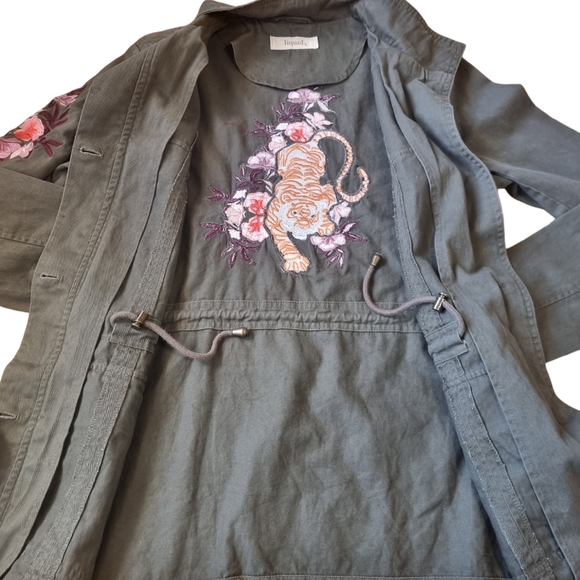Liquid X Embroidered Floral & Tiger Khaki Green Utility Jacket - Picture 10 of 11
